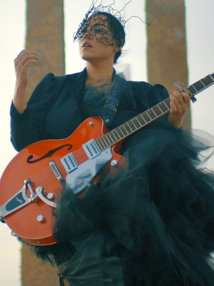 Ceramics Workshop: Meeting with Clay